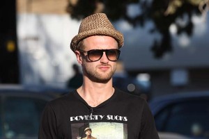 Miks Ozoliņš festivālā Pestivals veidos dubļu cīņas un krāsu kaujas