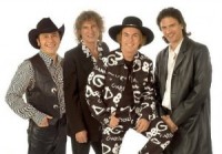 Slade – pusaudžu rokenrols tiem, kam pāri 40