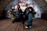 Festivāla Shine Cafe jaunums – Live Art skatuve