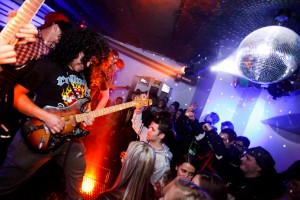 "Fonoklubs" atver otro stāvu