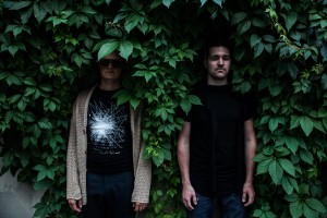 “DigiDing” piedāvā dejojamu balādi “Santa”