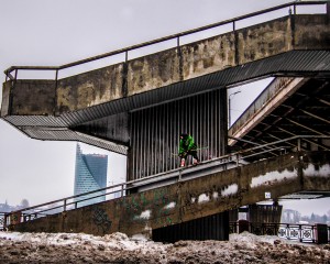 Latviešu slēpotāji startēs starptautiskā filmu festivālā