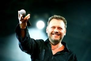 Igo laiž klajā jaunu dziesmu „Kā Tevi sauc”