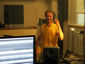 Noklausies dziesmiņu no bērnu izrādes „Sarkangalvīte un vilks”!