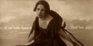 Mildas Brehmanes-Štengeles jubilejas sarīkojumā iepazīstinās ar nepubliskotiem skatuves mākslinieces darbiem