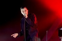 Hurts šovakar uzstāsies Rīgā un sveic fanus Latvijā