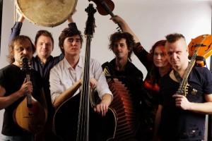 Dzelzs Vilka Jauno Jāņu Orķestris izdod albumu „Kālabad”