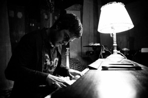 Aprīlī Latvijā koncertēs pianists Karloss Čipa