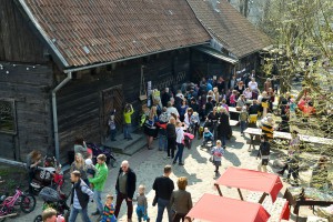 Brīvdabas kino, tirdziņi, garda zupa un latviešu danči tūrisma sezonsas ieskandināšanā Liepājā